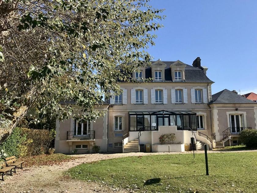 Centre De Cpcv Normandie A 50 Metres De La De Holiday home
